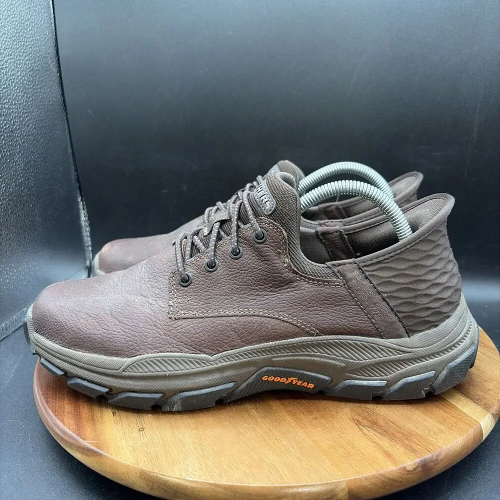 Skechers Slip-In Men's Size 9 Shoes Brown Leather Sneakers 205201